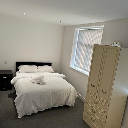 2 Bedroom Apartment In Doncaster City Centre Kültér fotó